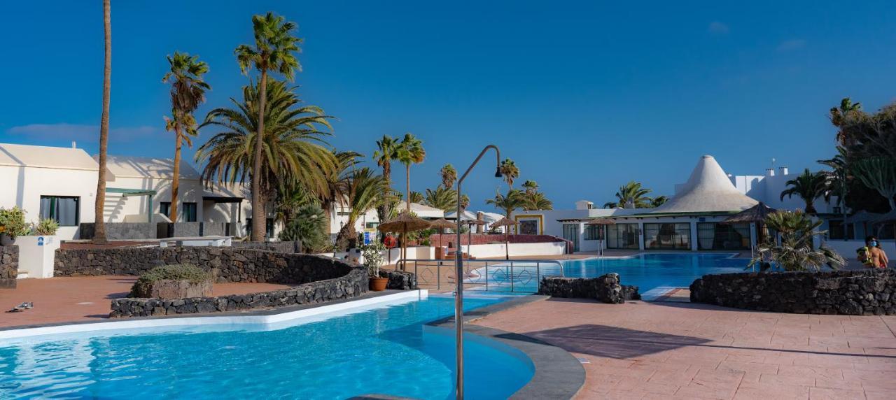 Apartamento Eduardo A Primera Linea Del Mar กอสตา เตกีสเซ ภายนอก รูปภาพ