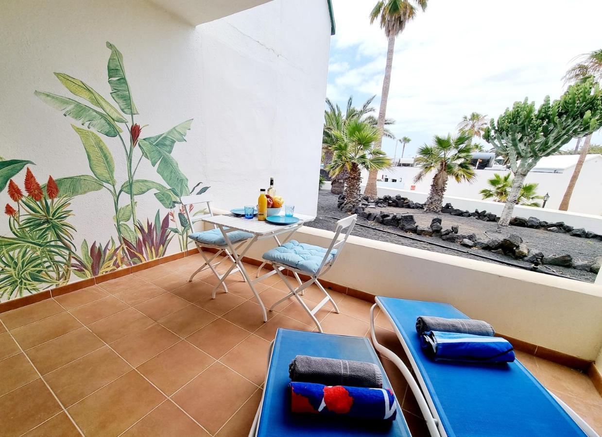 Apartamento Eduardo A Primera Linea Del Mar กอสตา เตกีสเซ ภายนอก รูปภาพ
