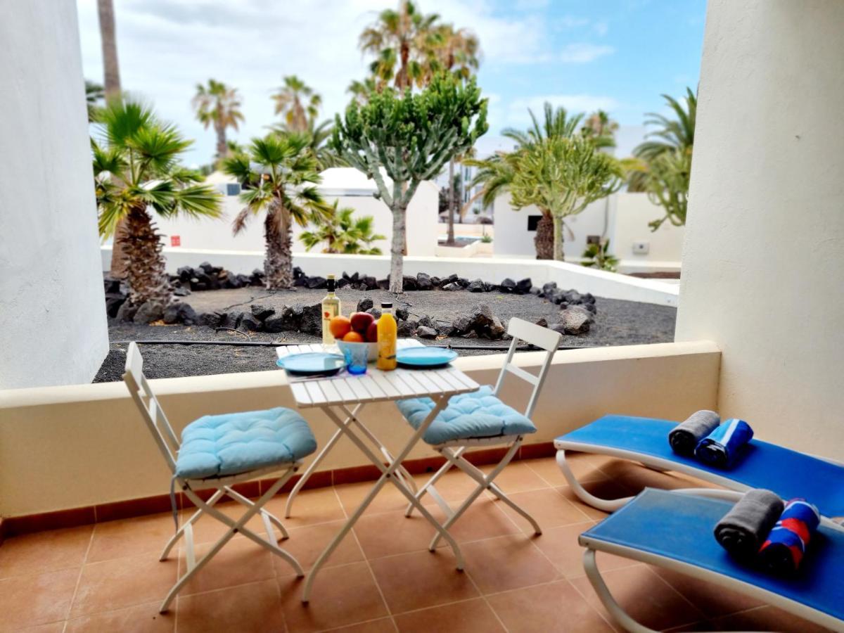 Apartamento Eduardo A Primera Linea Del Mar กอสตา เตกีสเซ ภายนอก รูปภาพ
