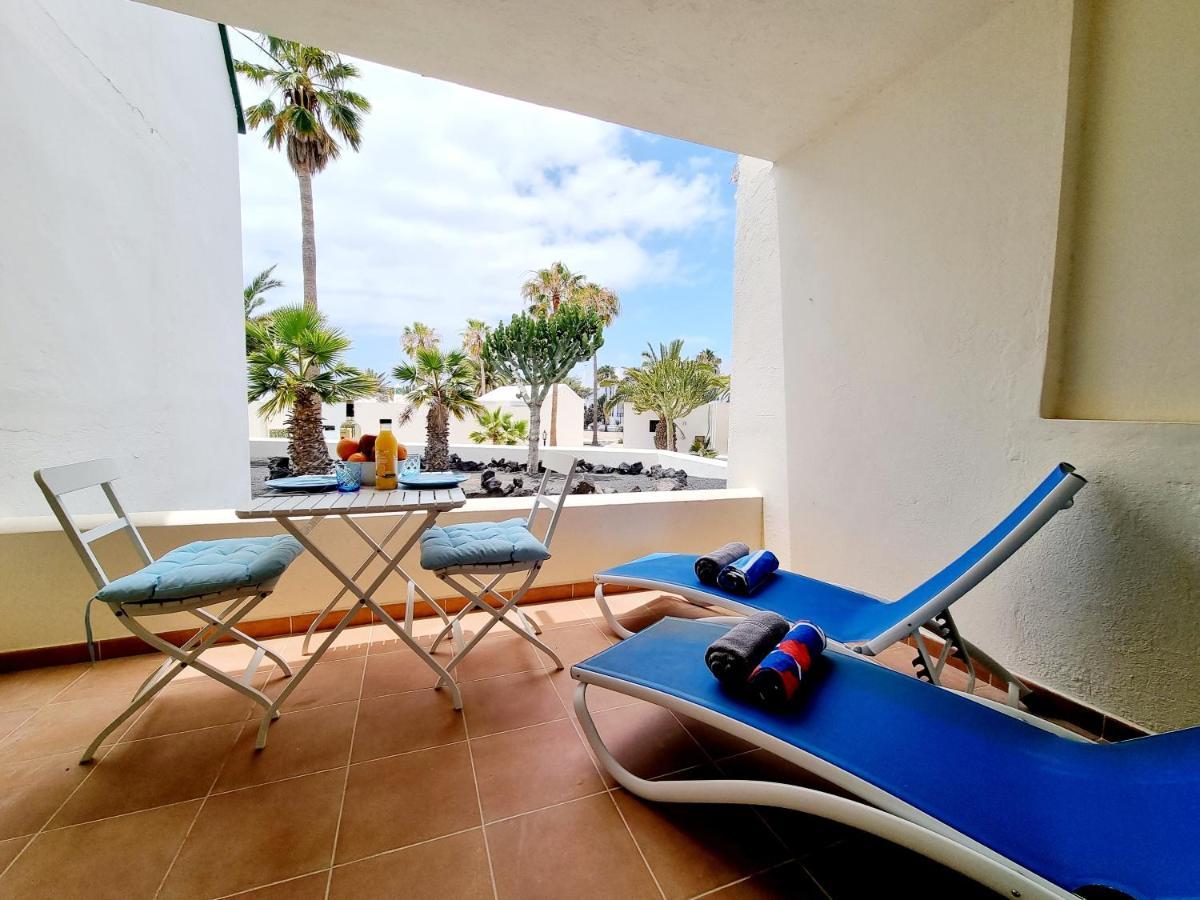 Apartamento Eduardo A Primera Linea Del Mar กอสตา เตกีสเซ ภายนอก รูปภาพ