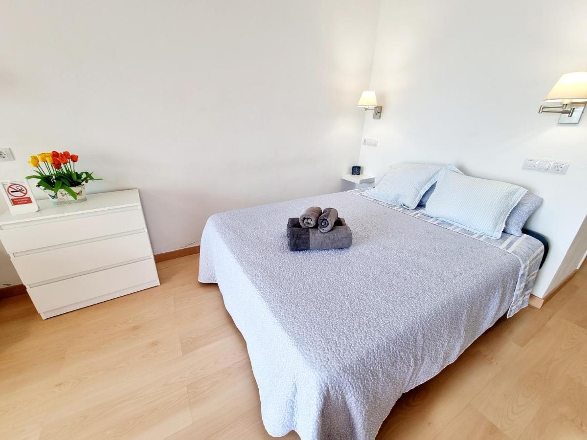 Apartamento Eduardo A Primera Linea Del Mar กอสตา เตกีสเซ ภายนอก รูปภาพ