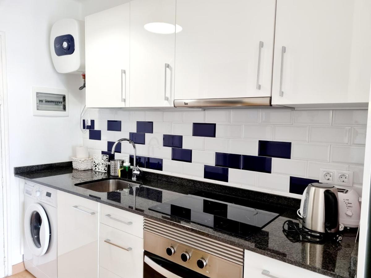 Apartamento Eduardo A Primera Linea Del Mar กอสตา เตกีสเซ ภายนอก รูปภาพ