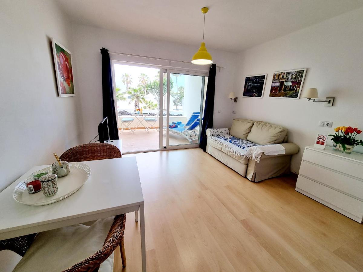 Apartamento Eduardo A Primera Linea Del Mar กอสตา เตกีสเซ ภายนอก รูปภาพ